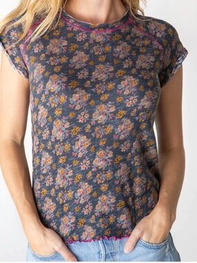 Natural life lily cotton short sleeve top blouse